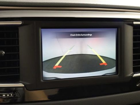 Used 2023 Chrysler Voyager LX FWD image 34
