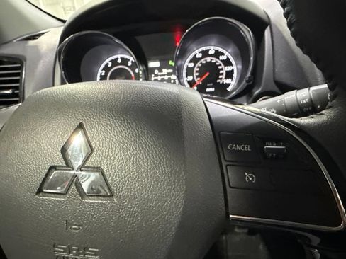 Used 2025 Mitsubishi Outlander Sport ES AWD/4WD image 15