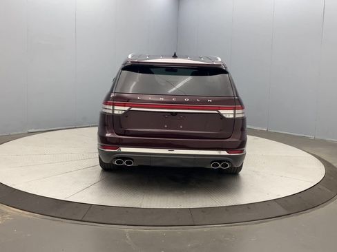 Used 2021 Lincoln Aviator Reserve w/ Equipment Group 202A AWD/4WD image 4