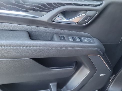 Used 2023 GMC Yukon XL Denali image 20
