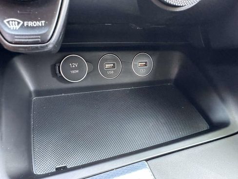 Used 2023 Genesis G70 3.3T AWD/4WD image 23