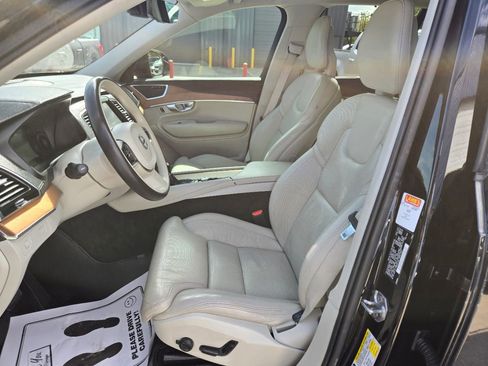 Used 2018 Volvo XC90 T6 Inscription w/ Convenience Package image 7