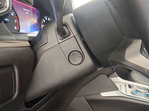 Used 2022 Ford Explorer Limited w/ Equipment Group 301A image 29