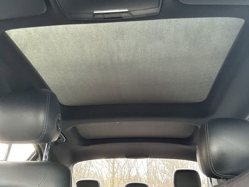 Used 2015 Mercedes-Benz C 400 4MATIC image 12