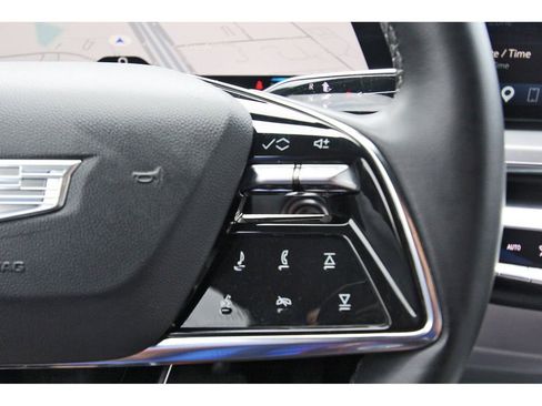 Certified 2024 Cadillac Lyriq Luxury RWD image 16