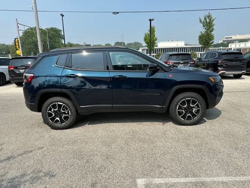 New 2026 Jeep Compass Trailhawk AWD/4WD image 5