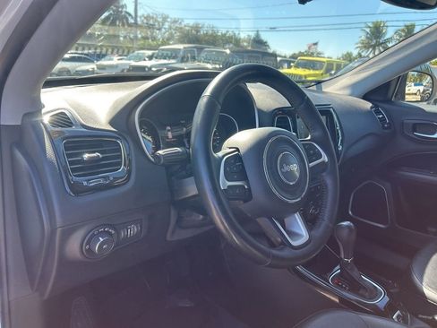 Used 2020 Jeep Compass Limited image 10