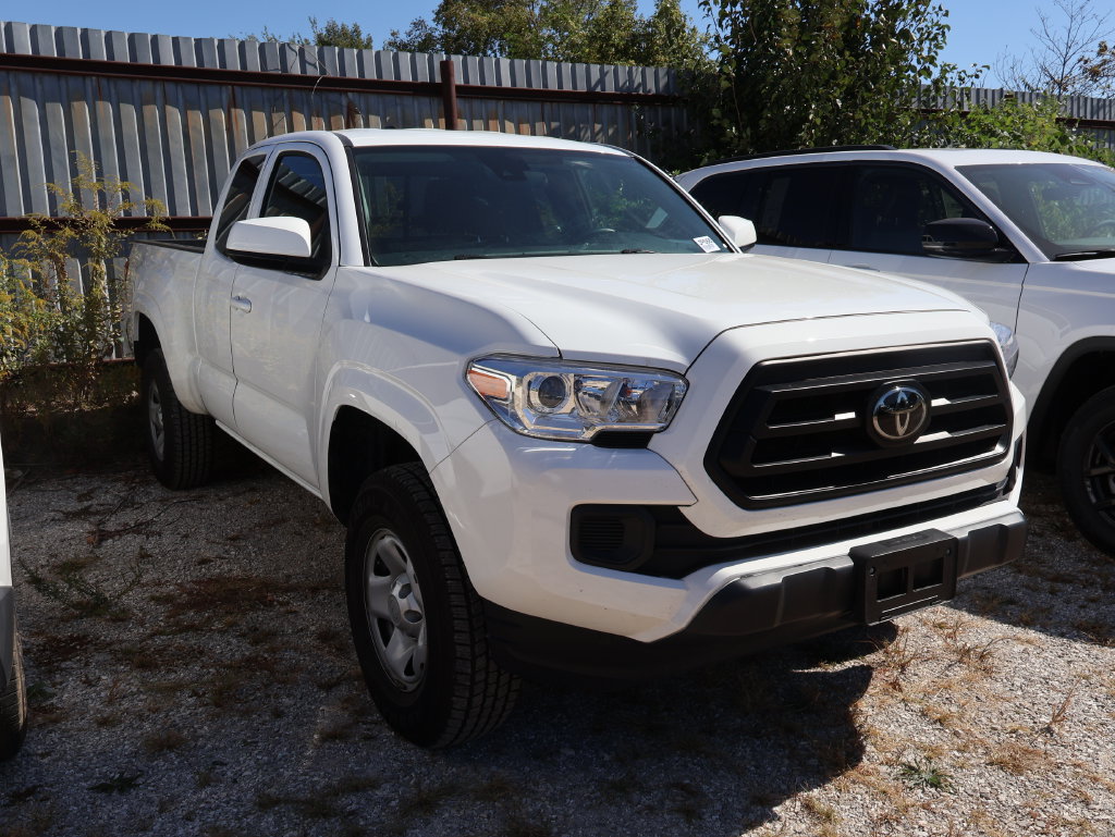 Used 2023 Toyota Tacoma SR w/ SR Convenience Package RWD image 14