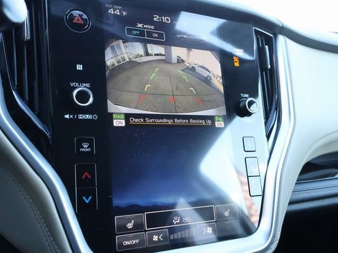 Used 2023 Subaru Outback Limited image 35