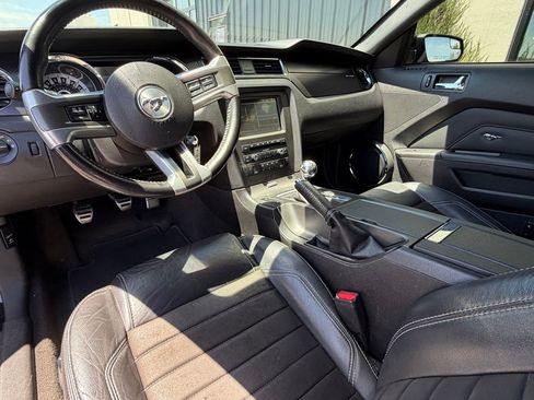 Used 2013 Ford Mustang GT Premium w/ Electronics Pkg RWD image 7