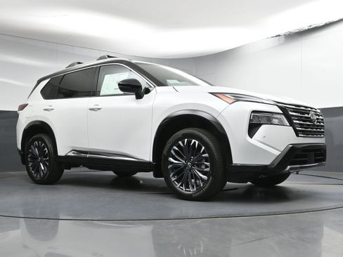 New 2026 Nissan Rogue Platinum w/ Platinum Premium Package image 28