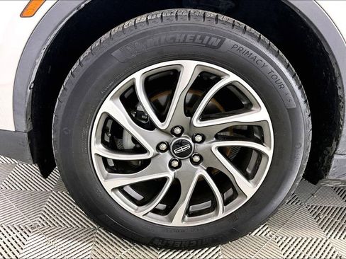 Used 2021 Lincoln Corsair FWD w/ Equipment Group 101A image 7