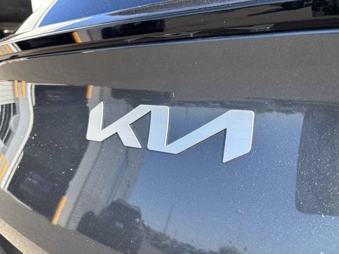Used 2025 Kia Sportage EX w/ EX Premium Package AWD/4WD image 10