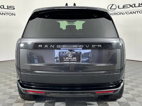 Used 2024 Land Rover Range Rover SE AWD/4WD image 8