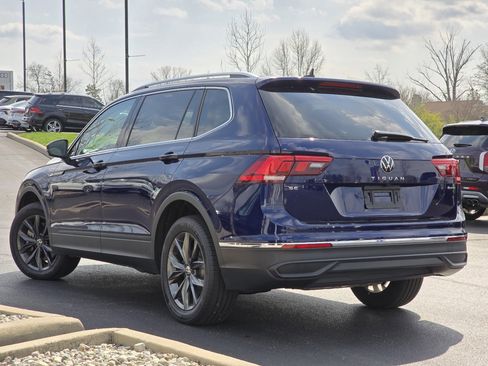 Used 2022 Volkswagen Tiguan SE w/ Panoramic Sunroof Package image 22