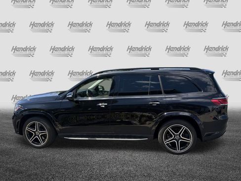 Used 2023 Mercedes-Benz GLS 450 4MATIC image 7