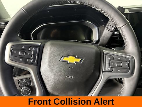 Used 2025 Chevrolet Silverado 1500 LT AWD/4WD image 15