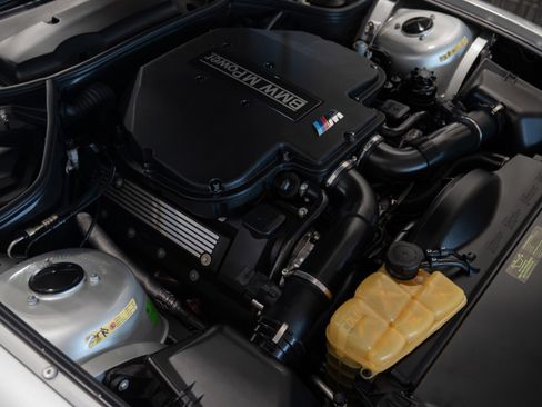 Used 2002 BMW Z8 RWD image 47