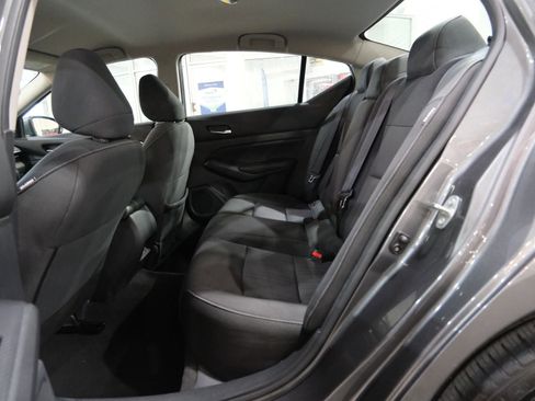 Used 2022 Nissan Altima 2.5 SV image 20