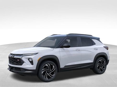 New 2026 Chevrolet TrailBlazer RS w/ Convenience Package AWD/4WD image 2