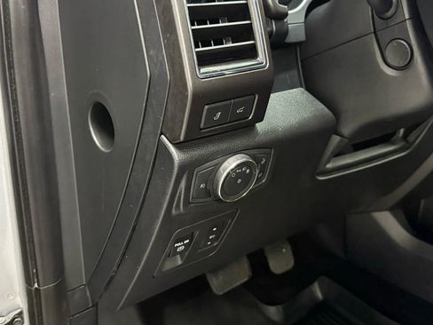 Used 2020 Ford Expedition Max Limited w/ Equipment Group 301A image 32