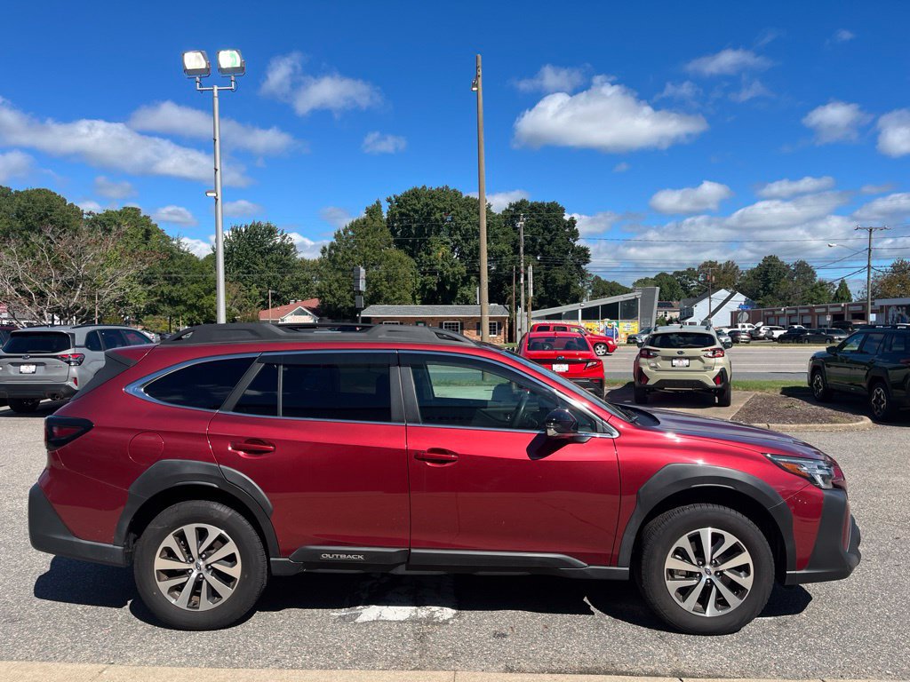 Used 2025 Subaru Outback Premium w/ Popular Package #1A AWD/4WD image 3