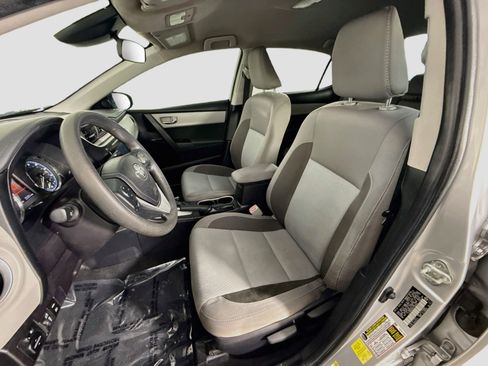 Used 2019 Toyota Corolla LE FWD image 21