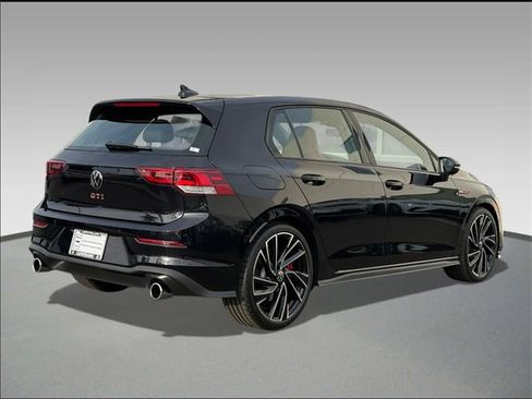 Used 2024 Volkswagen GTI Autobahn image 4