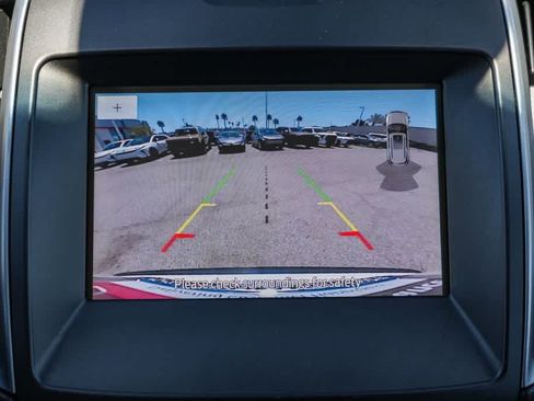 Used 2020 Ford Edge SE FWD image 23