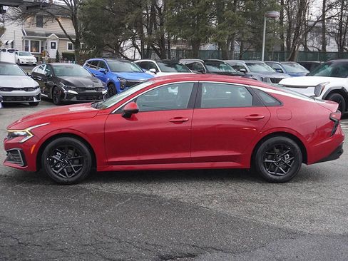 Used 2025 Kia K5 LXS image 16