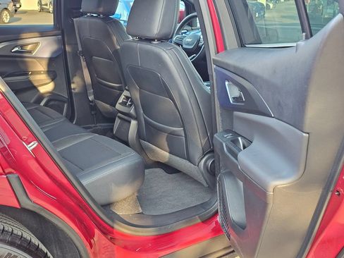 Used 2025 Chevrolet Equinox EV LT FWD image 15