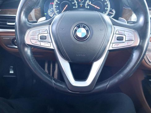 Used 2016 BMW 750i RWD image 20