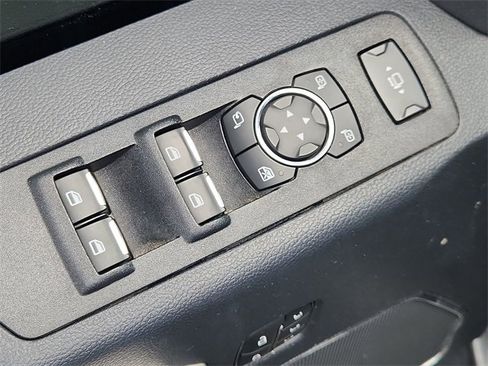 Used 2022 Ford F250 Lariat w/ Black Appearance Package image 22