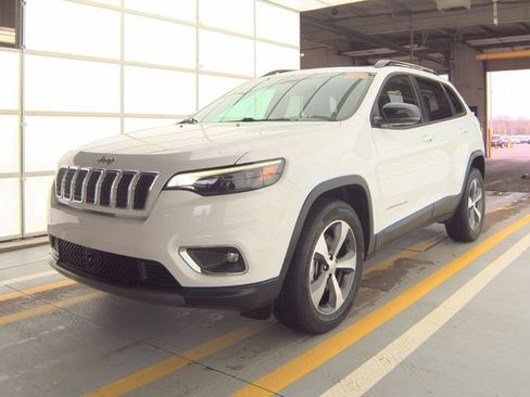 Used 2022 Jeep Cherokee Limited AWD/4WD image 9