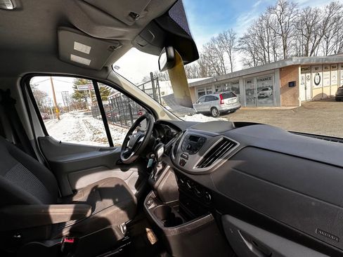 Used 2019 Ford Transit 250 130 Low Roof w/ Exterior Upgrade Package image 29