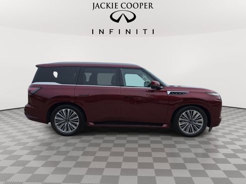 Certified 2025 INFINITI QX80 Sensory AWD/4WD image 4
