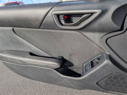 Used 2024 Toyota GR86 Base image 19