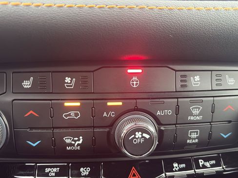 Used 2023 Dodge Durango R/T AWD/4WD image 52
