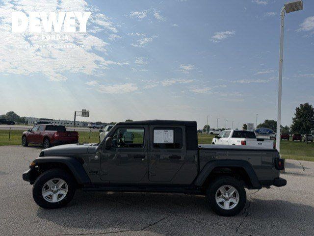 Used 2020 Jeep Gladiator Sport w/ Quick Order Package 24S AWD/4WD image 4