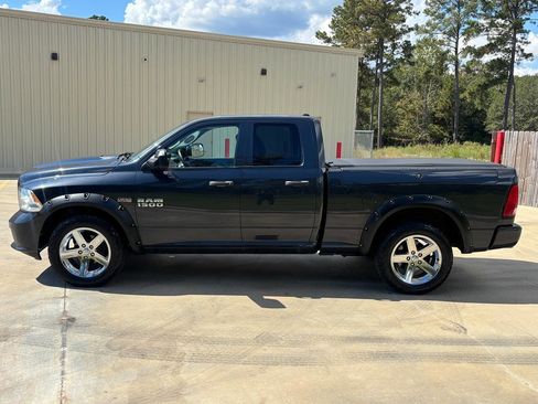 Used 2015 RAM 1500 Express image 4