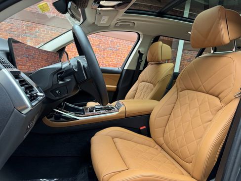 Used 2026 BMW X7 xDrive40i AWD/4WD image 24