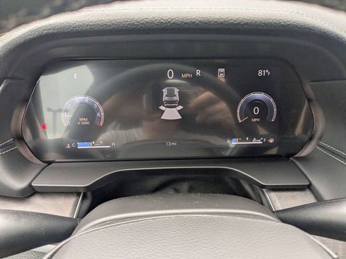 New 2026 Jeep Grand Cherokee Limited RWD image 29