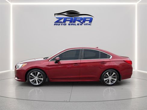 Used 2017 Subaru Legacy 3.6R Limited AWD/4WD image 4
