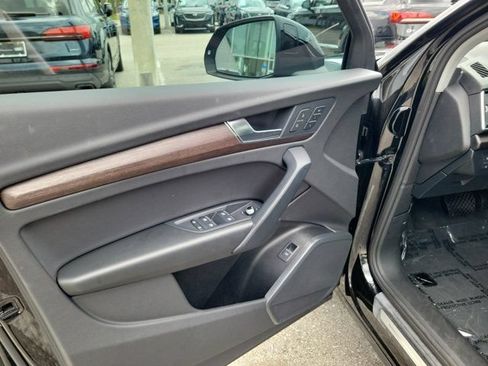 Certified 2023 Audi Q5 2.0T Premium w/ Convenience Package AWD/4WD image 18