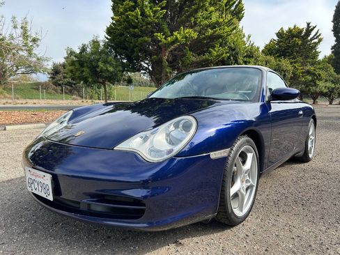 Used 2003 Porsche 911 Carrera 4 AWD/4WD image 3