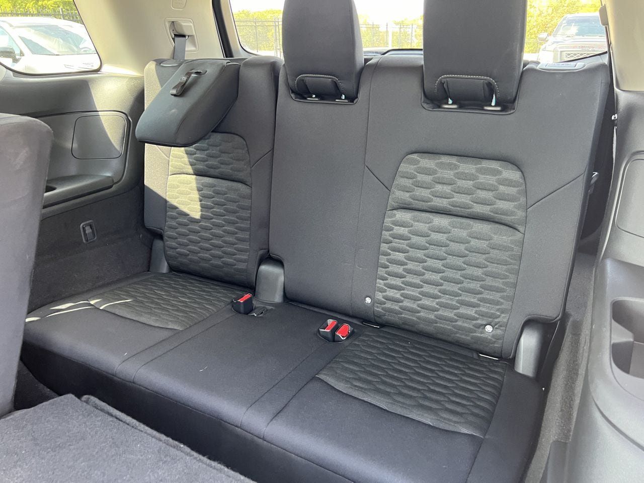 Used 2023 Nissan Pathfinder S FWD image 10