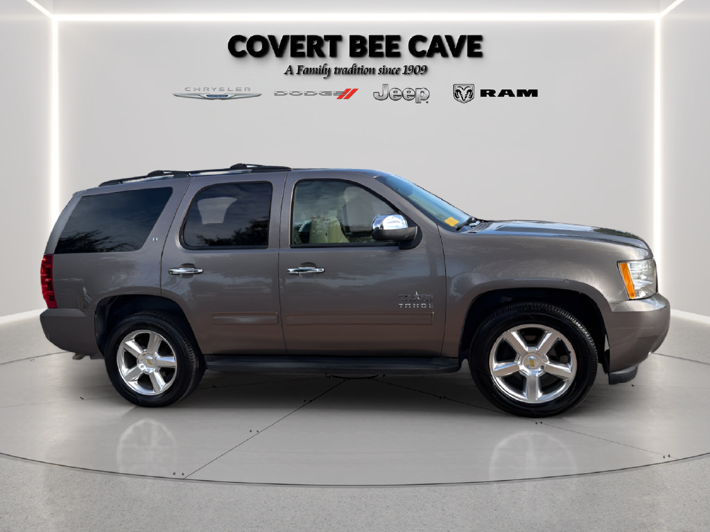 Used 2011 Chevrolet Tahoe LT w/ Texas Edition RWD image 11