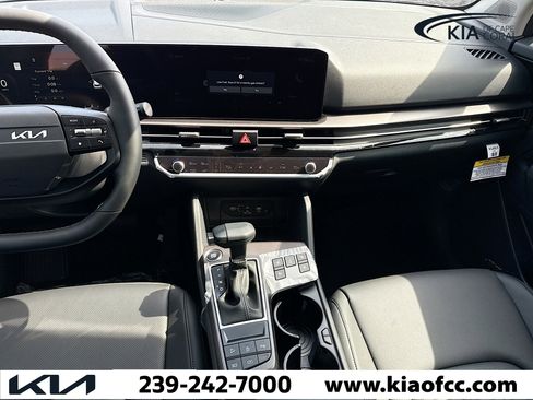 New 2026 Kia Sportage SX image 19