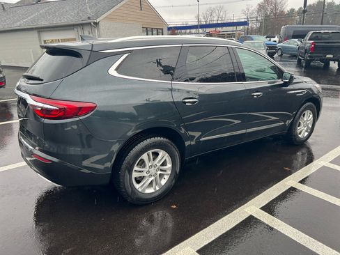 Used 2021 Buick Enclave Essence w/ Sound and Sites Package image 31