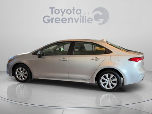 Certified 2024 Toyota Corolla LE FWD image 2